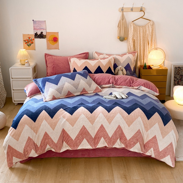 91家纺网 家纺一手货源 找家纺 （总）金盛纺 2025新款高克重牛奶绒印花系列四件套(可定制)