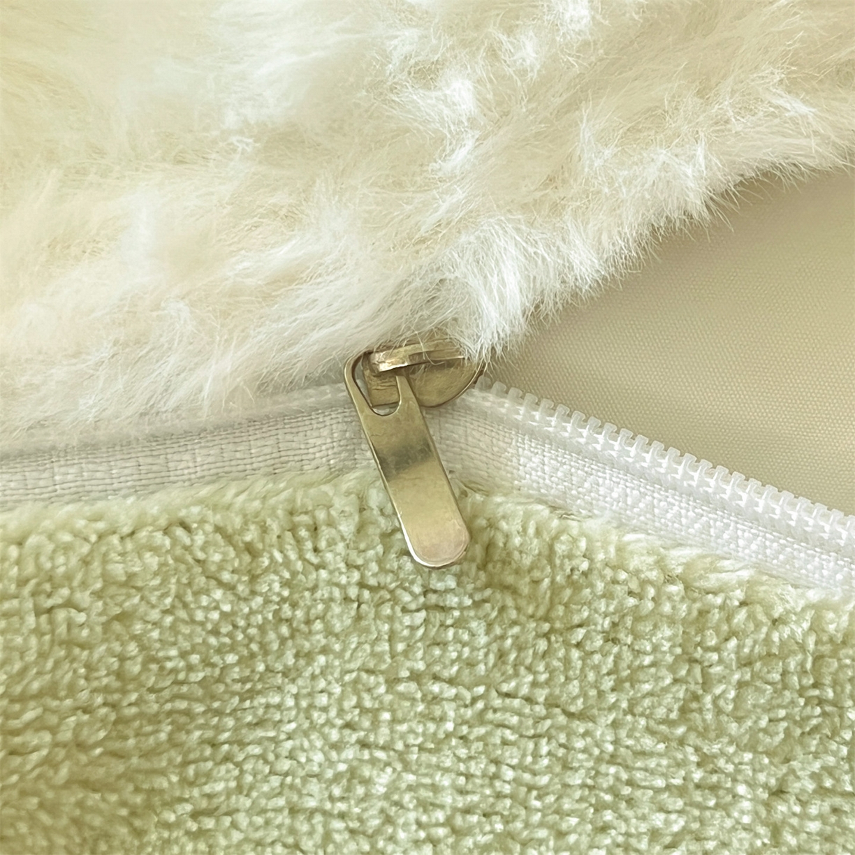 91家纺网 家纺一手货源 找家纺 （总）小久久（小九九） 2025新款A类高克重雕花牛奶绒四件套