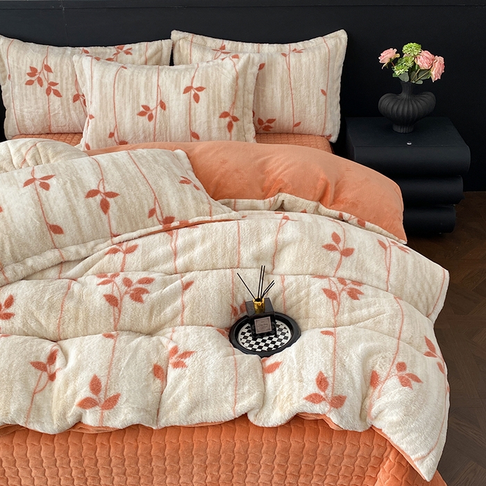 91家纺网 家纺一手货源 找家纺 美伦美焕 2025新款直播热款高克重兔毛绒床盖款四件套 暖桔