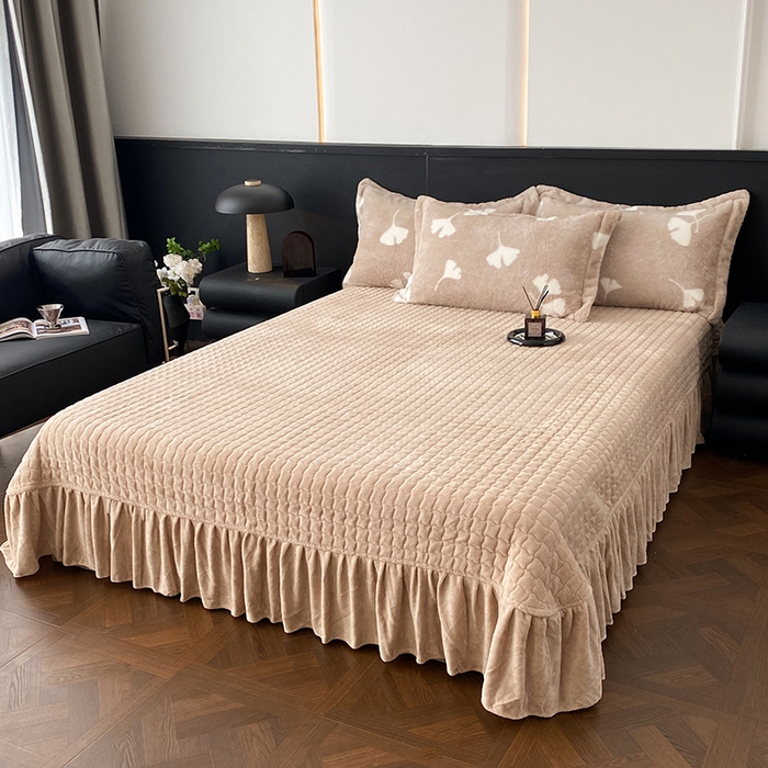 91家纺网 家纺一手货源 找家纺 美伦美焕 2025新款直播热款高克重兔毛绒床盖款四件套 暖驼