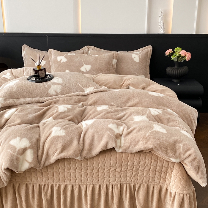 91家纺网 家纺一手货源 找家纺 美伦美焕 2025新款直播热款高克重兔毛绒床盖款四件套 暖驼