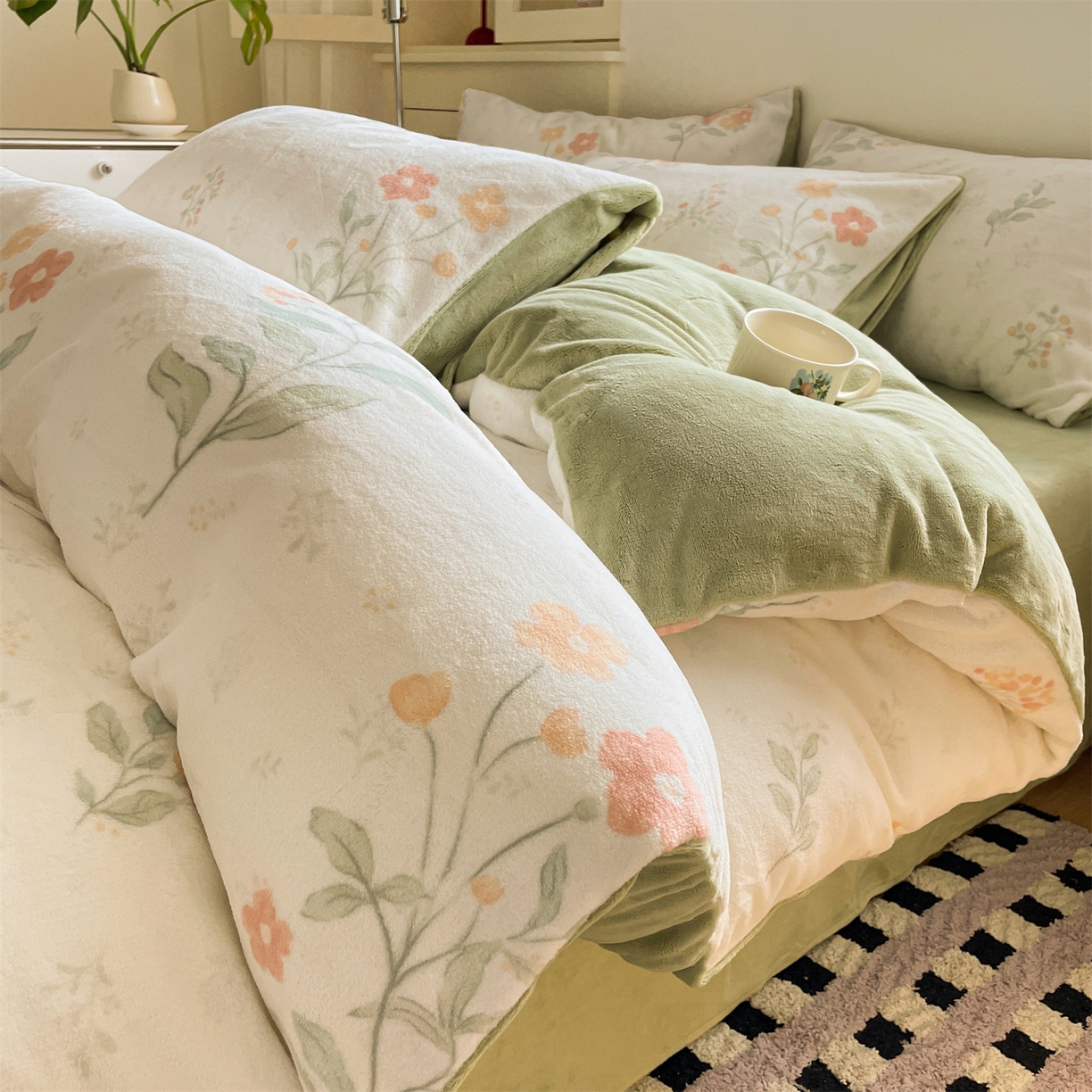 91家纺网 家纺一手货源 找家纺 （总）小久久（小九九） 2025新款A类牛奶绒印花四件套