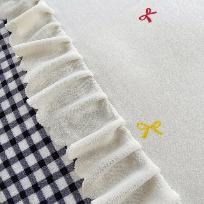 91家纺网 家纺一手货源 找家纺 （总）炫拼家纺 2025新款亲肤舒适韩版高克重牛奶绒花边四件套-奶盐