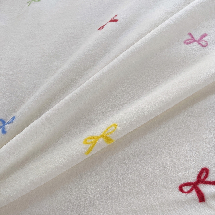 91家纺网 家纺一手货源 找家纺 炫拼家纺 2025新款亲肤舒适韩版高克重牛奶绒花边四件套-奶盐 奶盐-柚见