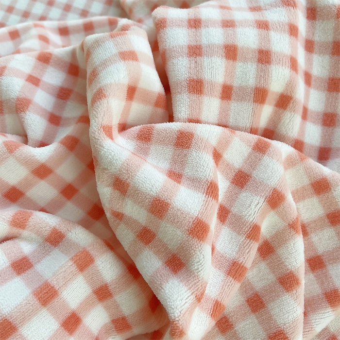 91家纺网 家纺一手货源 找家纺 炫拼家纺 2025新款亲肤舒适韩版高克重牛奶绒花边四件套-奶盐 奶盐-梦里生花