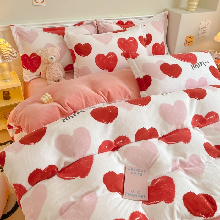 91家纺网 家纺一手货源 找家纺 金盛纺 2025新款高克重牛奶绒印花系列四件套(可定制) 海洋之心