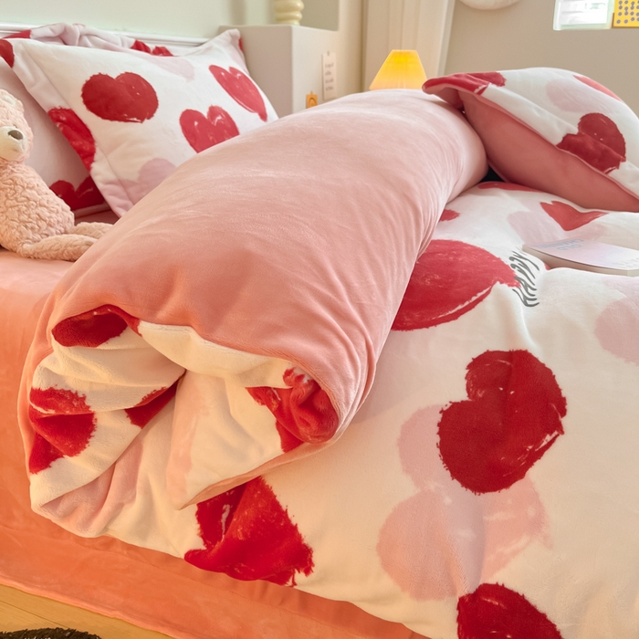 91家纺网 家纺一手货源 找家纺 金盛纺 2025新款高克重牛奶绒印花系列四件套(可定制) 海洋之心