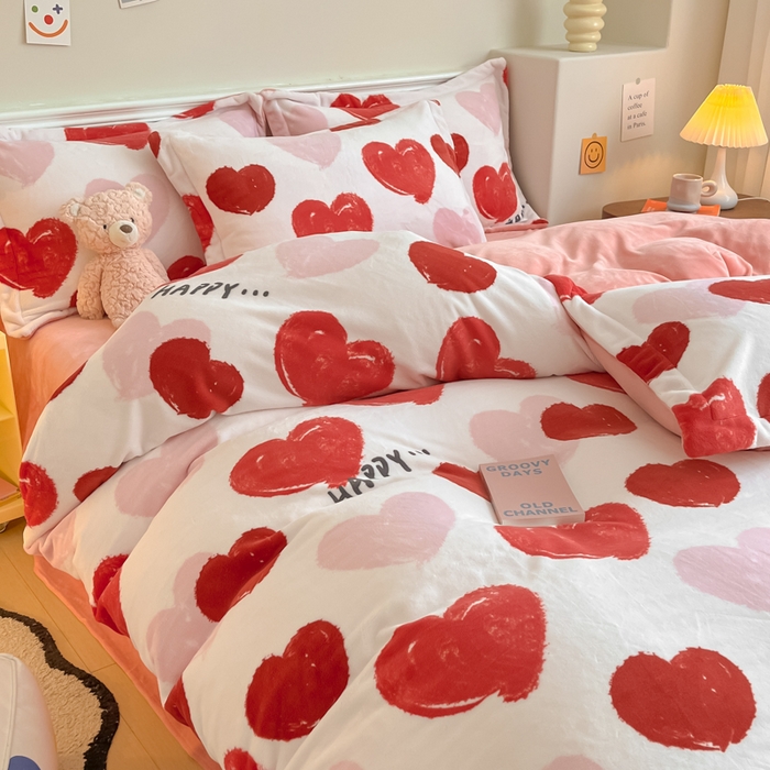 91家纺网 家纺一手货源 找家纺 金盛纺 2025新款高克重牛奶绒印花系列四件套(可定制) 海洋之心