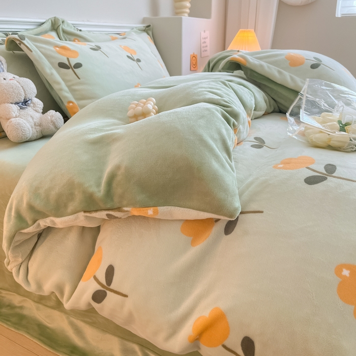 91家纺网 家纺一手货源 找家纺 金盛纺 2025新款高克重牛奶绒印花系列四件套(可定制) 花仙子