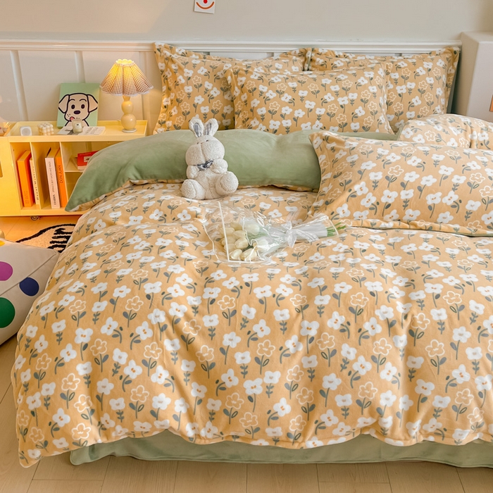 91家纺网 家纺一手货源 找家纺 金盛纺 2025新款高克重牛奶绒印花系列四件套(可定制) 丽人花都