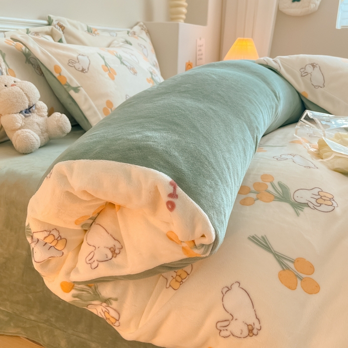 91家纺网 家纺一手货源 找家纺 金盛纺 2025新款高克重牛奶绒印花系列四件套(可定制) 星光游乐园