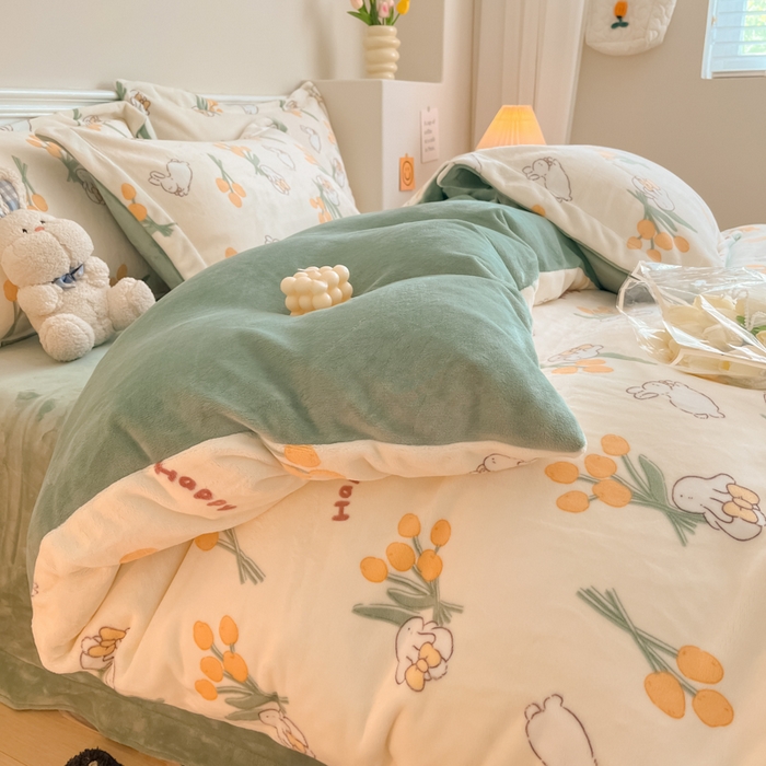 91家纺网 家纺一手货源 找家纺 金盛纺 2025新款高克重牛奶绒印花系列四件套(可定制) 星光游乐园