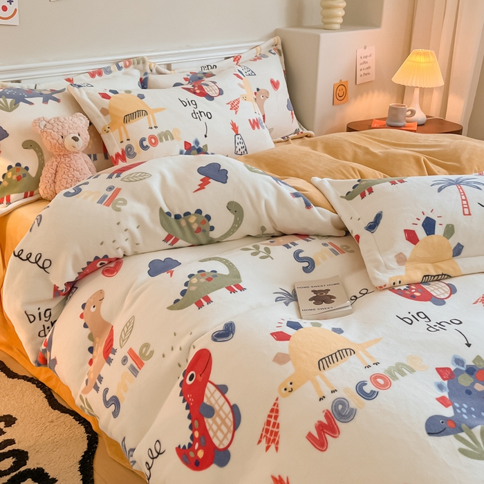 91家纺网 家纺一手货源 找家纺 金盛纺 2025新款高克重牛奶绒印花系列四件套(可定制) 侏罗纪