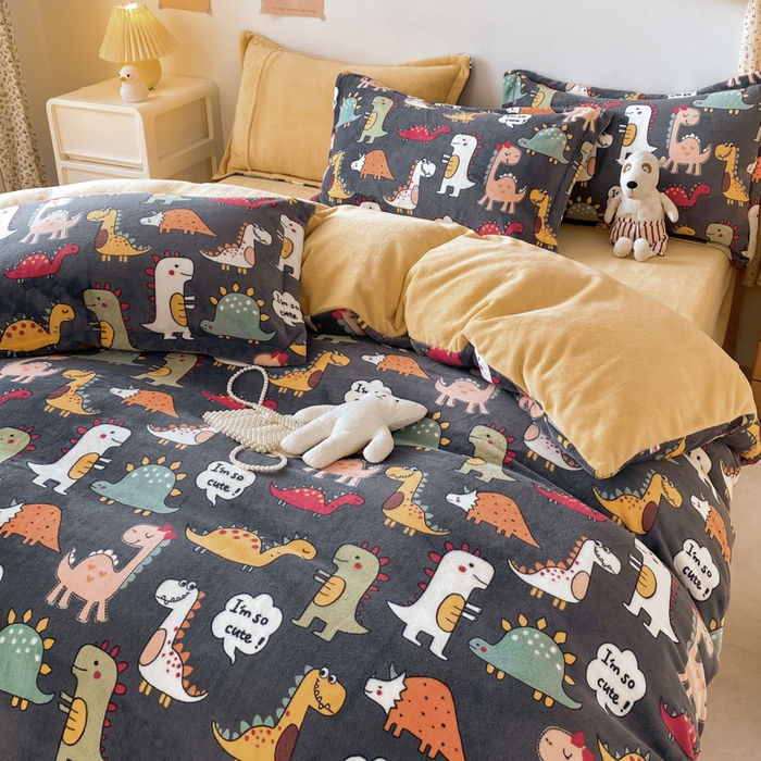 91家纺网 家纺一手货源 找家纺 金盛纺 2025新款高克重牛奶绒印花系列四件套(可定制) 恐龙王国