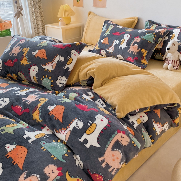 91家纺网 家纺一手货源 找家纺 金盛纺 2025新款高克重牛奶绒印花系列四件套(可定制) 恐龙王国