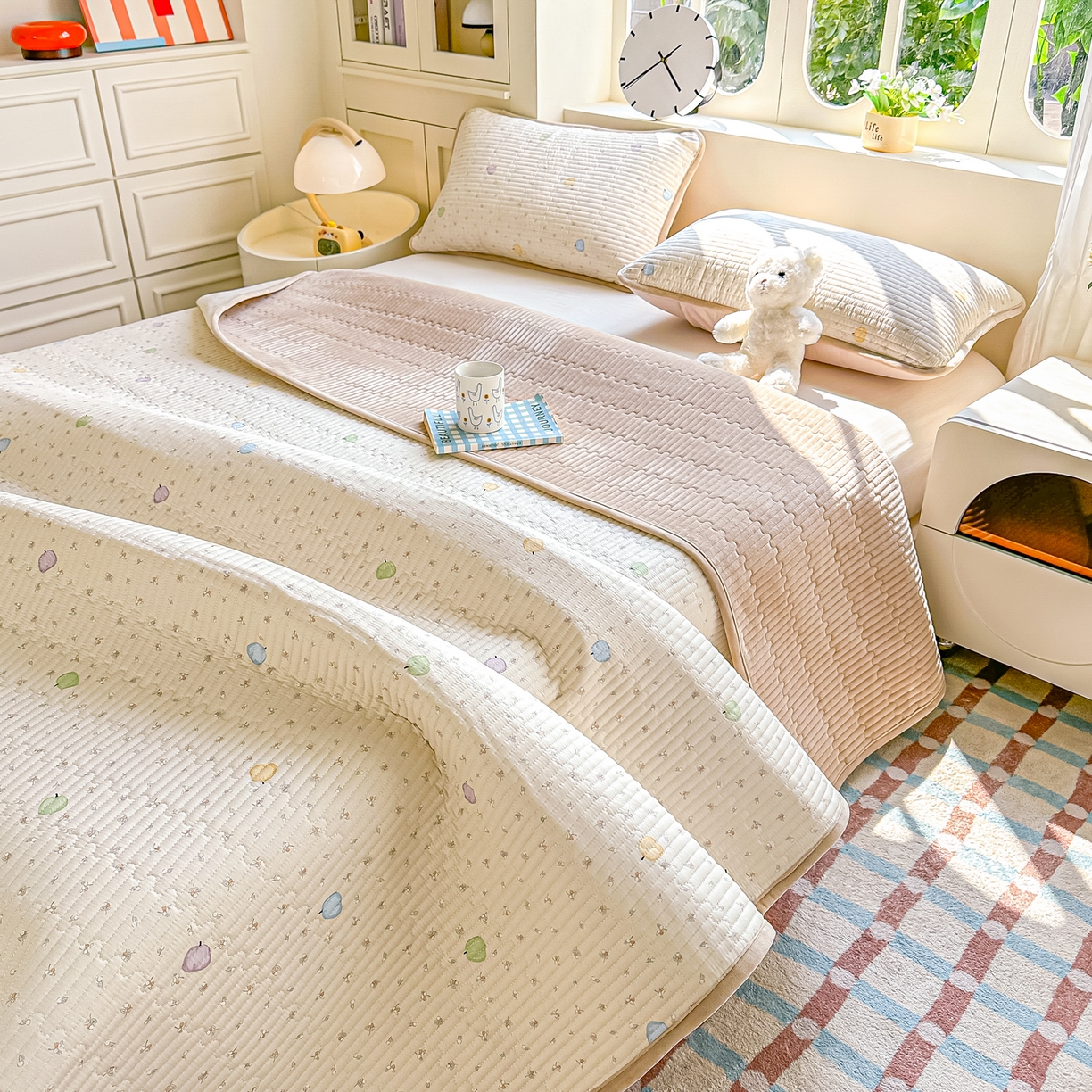 91家纺网 家纺一手货源 找家纺 橘夏家纺 2025新款A全棉B宝宝绒版双面多功能夹棉加厚床盖炕盖三件套学生婴儿床垫盖毯褥子四季通用（含买家秀） 甜甜南瓜