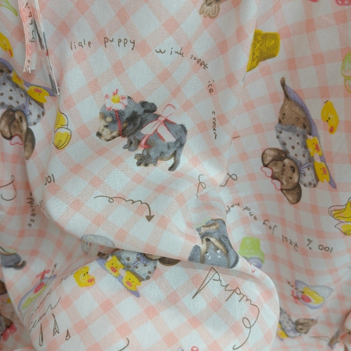 91家纺网 家纺一手货源 找家纺 妍景家居生活馆 2025新款亲肤舒适绵绸套装 格子小狗