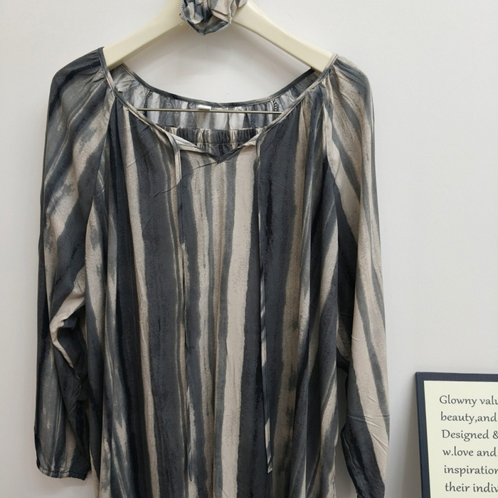 91家纺网 家纺一手货源 找家纺 妍景家居生活馆 2025新款亲肤舒适绵绸套装 回归线