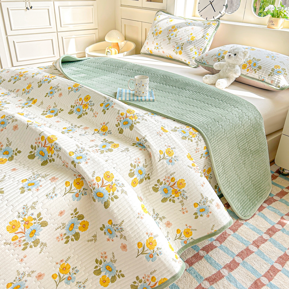 91家纺网 家纺一手货源 找家纺 橘夏家纺 2025新款A全棉B宝宝绒版双面多功能夹棉加厚床盖炕盖三件套学生婴儿床垫盖毯褥子四季通用（含买家秀） 向阳花绿