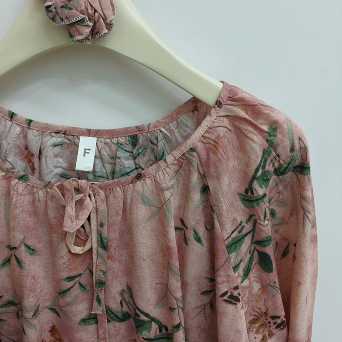 91家纺网 家纺一手货源 找家纺 妍景家居生活馆 2025新款亲肤舒适绵绸套装 扎染粉