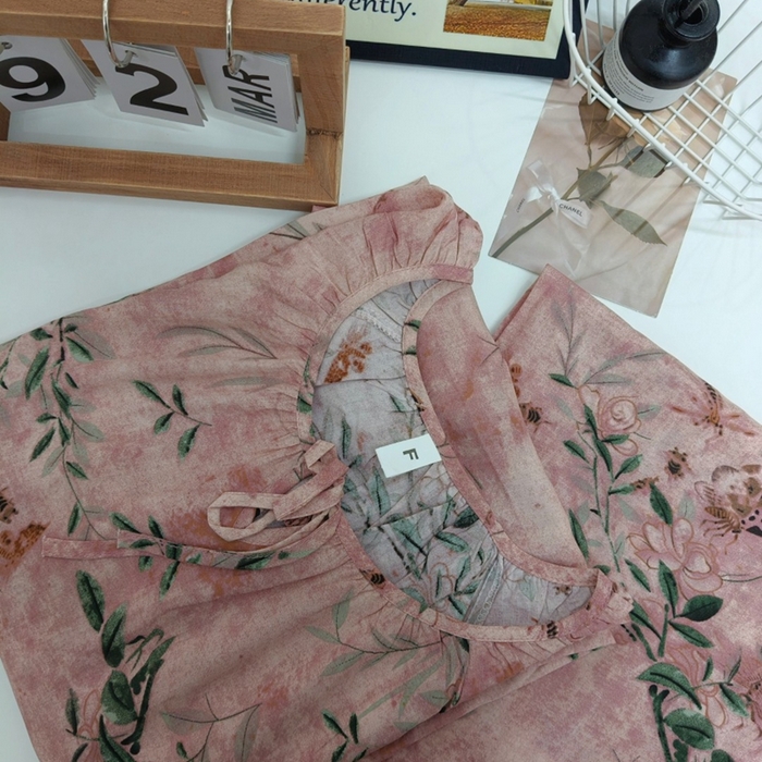 91家纺网 家纺一手货源 找家纺 妍景家居生活馆 2025新款亲肤舒适绵绸套装 扎染粉