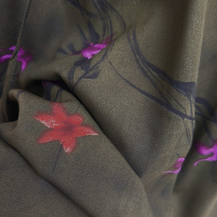 91家纺网 家纺一手货源 找家纺 妍景家居生活馆 2025新款亲肤舒适绵绸套装 紫莺扎染棕