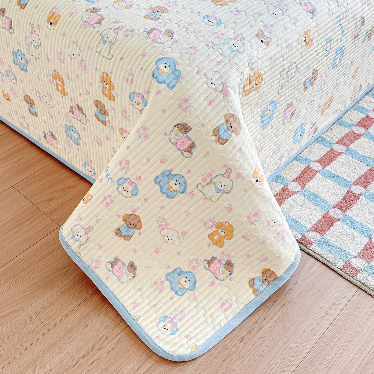 91家纺网 家纺一手货源 找家纺 橘夏家纺 2025新款A全棉B宝宝绒版双面多功能夹棉加厚床盖炕盖三件套学生婴儿床垫盖毯褥子四季通用（含买家秀） 狗狗家族