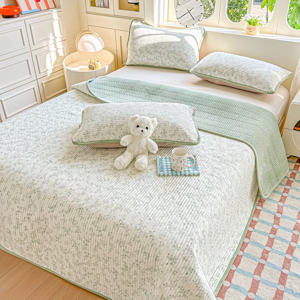 91家纺网 家纺一手货源 找家纺 橘夏家纺 2025新款A全棉B宝宝绒版双面多功能夹棉加厚床盖炕盖三件套学生婴儿床垫盖毯褥子四季通用（含买家秀） 春风里绿