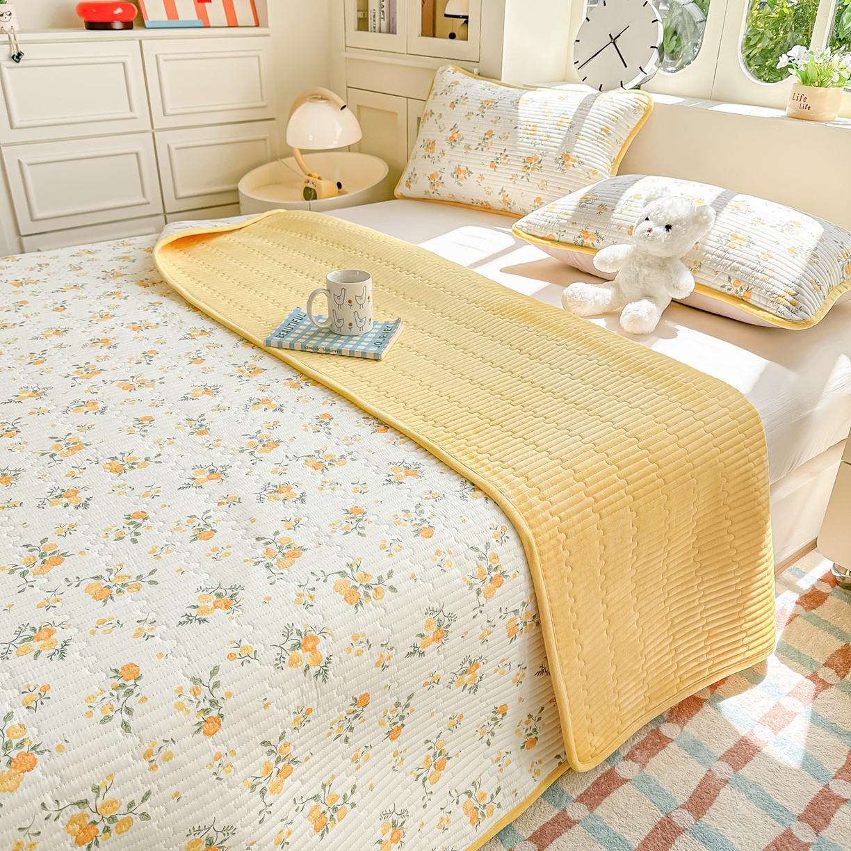 91家纺网 家纺一手货源 找家纺 橘夏家纺 2025新款A全棉B宝宝绒版双面多功能夹棉加厚床盖炕盖三件套学生婴儿床垫盖毯褥子四季通用（含买家秀） 冬日暖阳