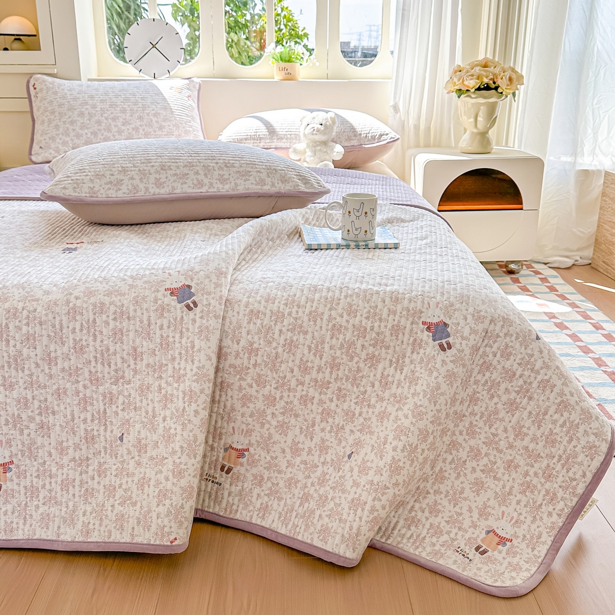 91家纺网 家纺一手货源 找家纺 橘夏家纺 2025新款A全棉B宝宝绒版双面多功能夹棉加厚床盖炕盖三件套学生婴儿床垫盖毯褥子四季通用（含买家秀） 妮可兔