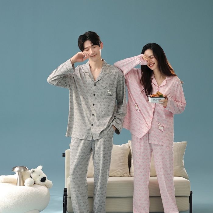 91家纺网 家纺一手货源 找家纺 （总）妍景家居生活馆 2025新款亲肤舒适新疆棉 情侣款满印狗狗套装