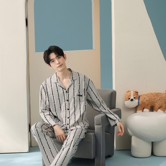 91家纺网 家纺一手货源 找家纺 （总）妍景家居生活馆 2025新款亲肤舒适新疆棉 竖条小黑狗套装