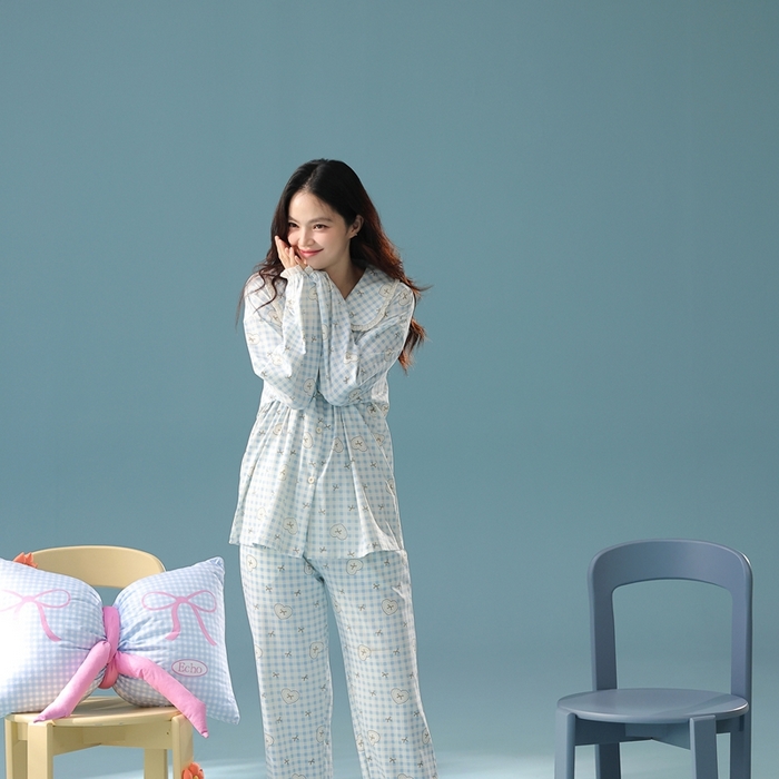 91家纺网 家纺一手货源 找家纺 （总）妍景家居生活馆 2025新款亲肤舒适新疆棉 娃娃领蝴蝶结格子蓝套装