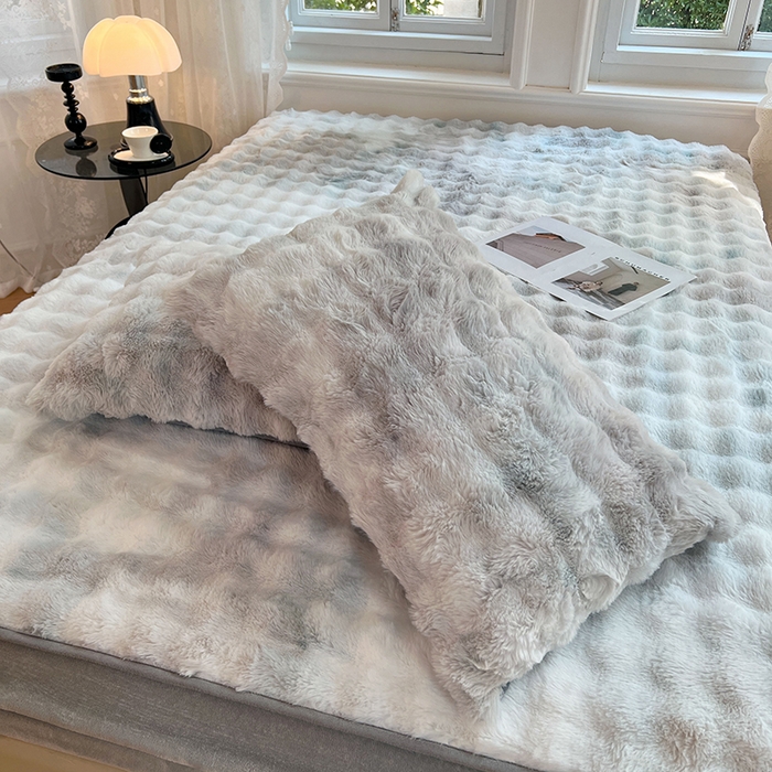 91家纺网 家纺一手货源 找家纺 梦舒羽 2025新款兔毛绒水晶绒床垫保护套牛奶绒床垫套单品床笠单件床笠 兔毛绒泡泡-梦幻浅灰