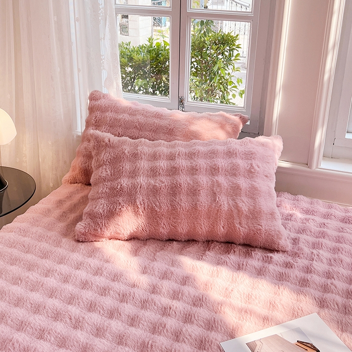 91家纺网 家纺一手货源 找家纺 梦舒羽 2025新款兔毛绒水晶绒床垫保护套牛奶绒床垫套单品床笠单件床笠 兔毛绒泡泡-云梦粉