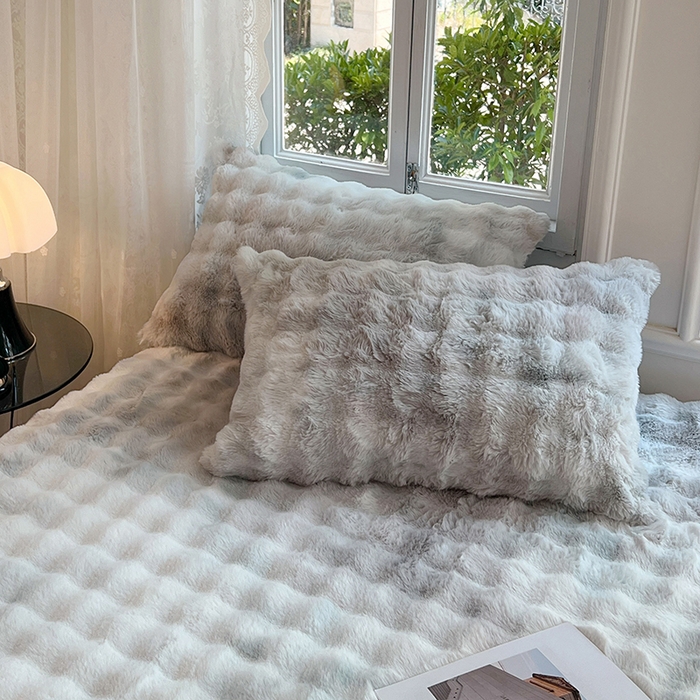 91家纺网 家纺一手货源 找家纺 梦舒羽 2025新款兔毛绒水晶绒床垫保护套牛奶绒床垫套单品床笠单件床笠 兔毛绒泡泡-梦幻浅灰