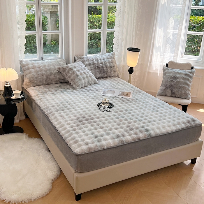 91家纺网 家纺一手货源 找家纺 梦舒羽 2025新款兔毛绒水晶绒床垫保护套牛奶绒床垫套单品床笠单件床笠 兔毛绒泡泡-梦幻浅灰