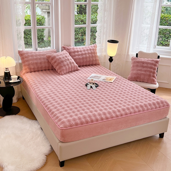 91家纺网 家纺一手货源 找家纺 梦舒羽 2025新款兔毛绒水晶绒床垫保护套牛奶绒床垫套单品床笠单件床笠 兔毛绒泡泡-云梦粉