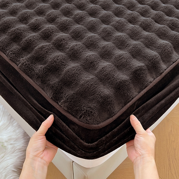 91家纺网 家纺一手货源 找家纺 梦舒羽 2025新款兔毛绒水晶绒床垫保护套牛奶绒床垫套单品床笠单件床笠 兔毛绒泡泡-咖啡色