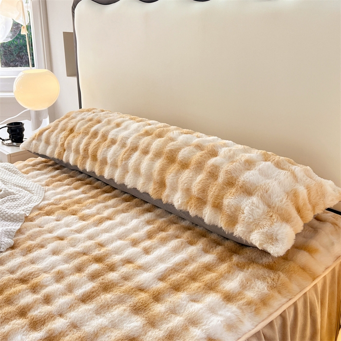 91家纺网 家纺一手货源 找家纺 （总）梦舒羽 2025新款兔毛绒双人枕套牛奶绒加长情侣枕芯套雪花绒枕头套