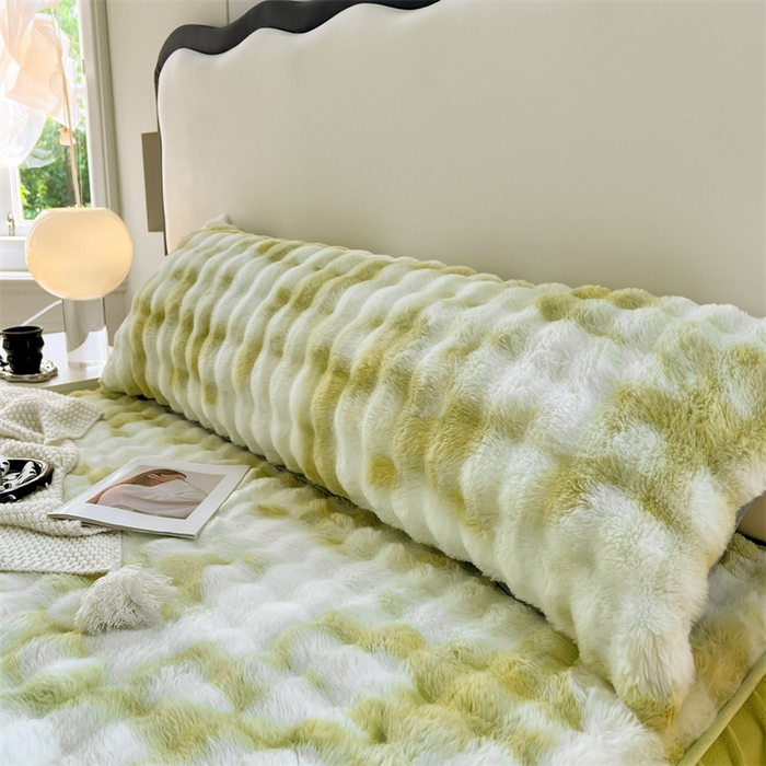 91家纺网 家纺一手货源 找家纺 梦舒羽 2025新款兔毛绒双人枕套牛奶绒加长情侣枕芯套雪花绒枕头套 兔毛绒泡泡-梦幻果绿