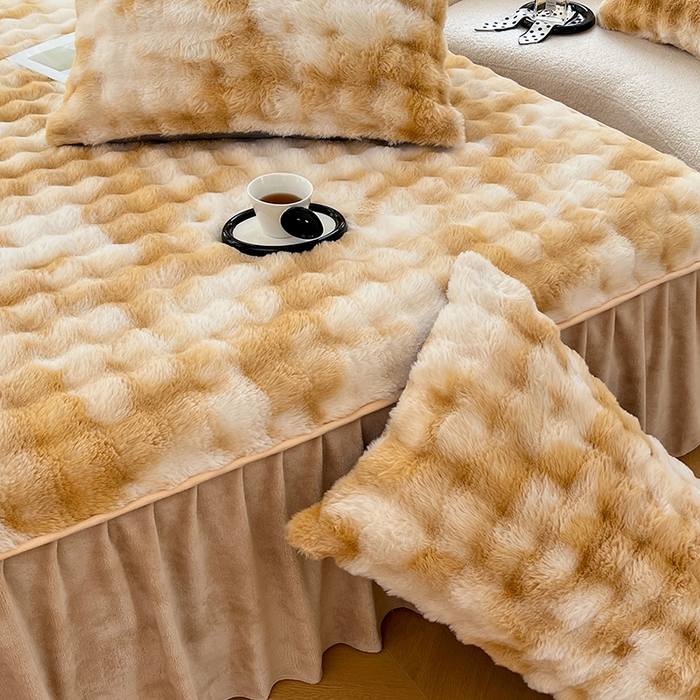 91家纺网 家纺一手货源 找家纺 （总）梦舒羽 2025新款兔毛绒水晶绒床垫保护罩牛奶绒床垫床单罩单件床裙单品床裙