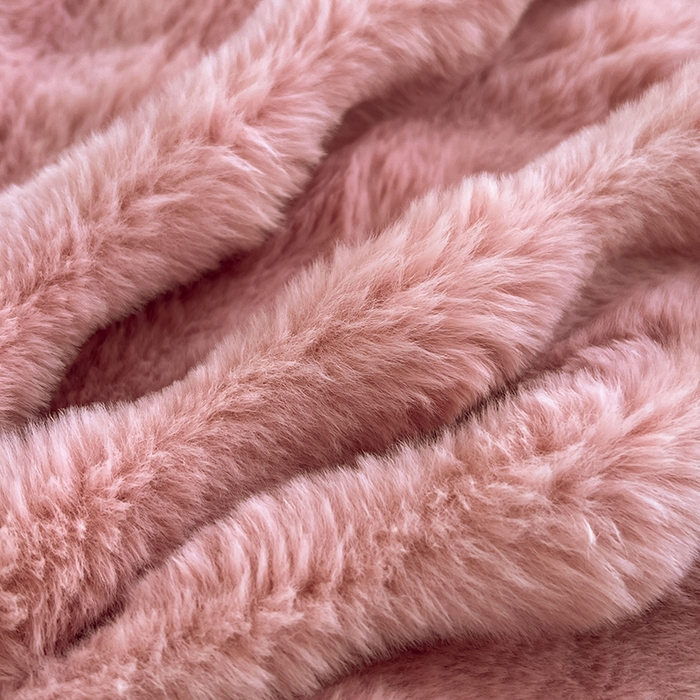 91家纺网 家纺一手货源 找家纺 梦舒羽 2025新款兔毛绒水晶绒床垫保护罩牛奶绒床垫床单罩单件床裙单品床裙 兔毛绒泡泡-云梦粉