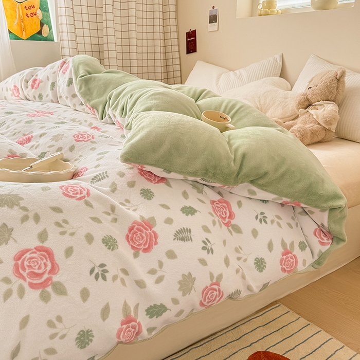 91家纺网 家纺一手货源 找家纺 金盛纺 2025新款高克重牛奶绒印花系列单被套(可定制) 玫瑰花园