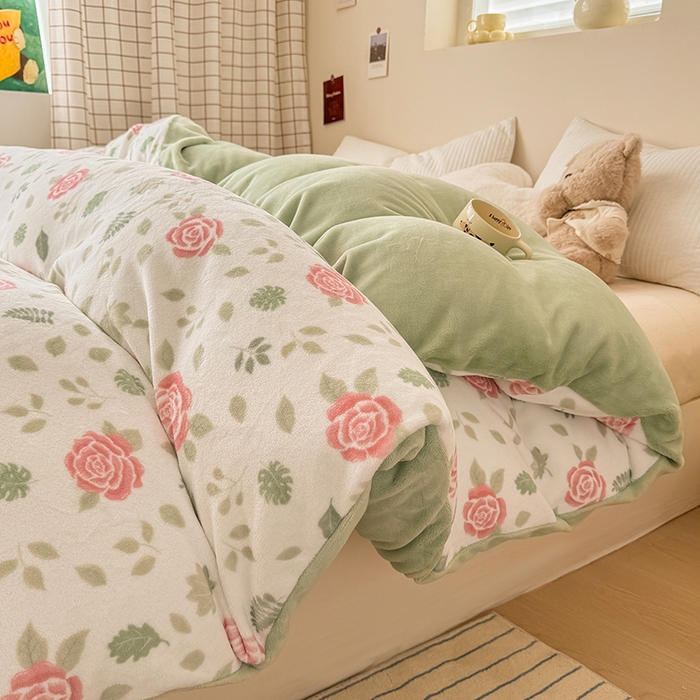 91家纺网 家纺一手货源 找家纺 金盛纺 2025新款高克重牛奶绒印花系列单被套(可定制) 玫瑰花园