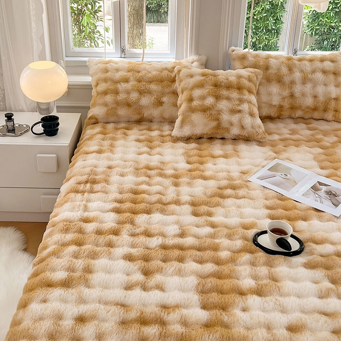 91家纺网 家纺一手货源 找家纺 梦舒羽 2025新款兔毛绒水晶绒床垫保护罩牛奶绒床垫床单罩单件床裙单品床裙 兔毛绒泡泡-梦幻奶咖