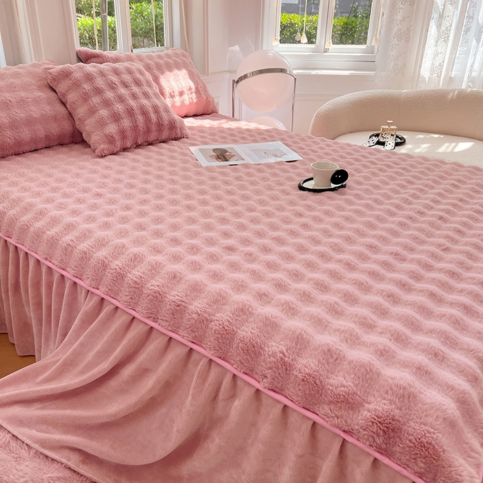 91家纺网 家纺一手货源 找家纺 梦舒羽 2025新款兔毛绒水晶绒床垫保护罩牛奶绒床垫床单罩单件床裙单品床裙 兔毛绒泡泡-云梦粉