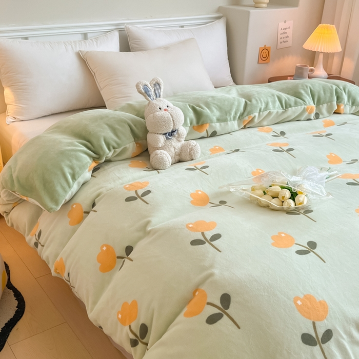 91家纺网 家纺一手货源 找家纺 金盛纺 2025新款高克重牛奶绒印花系列单被套(可定制) 花仙子