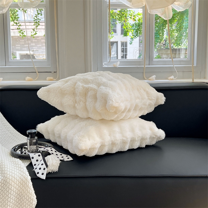 91家纺网 家纺一手货源 找家纺 梦舒羽 2025新款兔毛绒抱枕套单人牛奶绒枕芯套雪花绒宿舍枕头套 兔毛绒泡泡-晨曦白