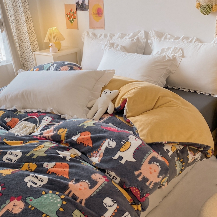 91家纺网 家纺一手货源 找家纺 金盛纺 2025新款高克重牛奶绒印花系列单被套(可定制) 恐龙王国